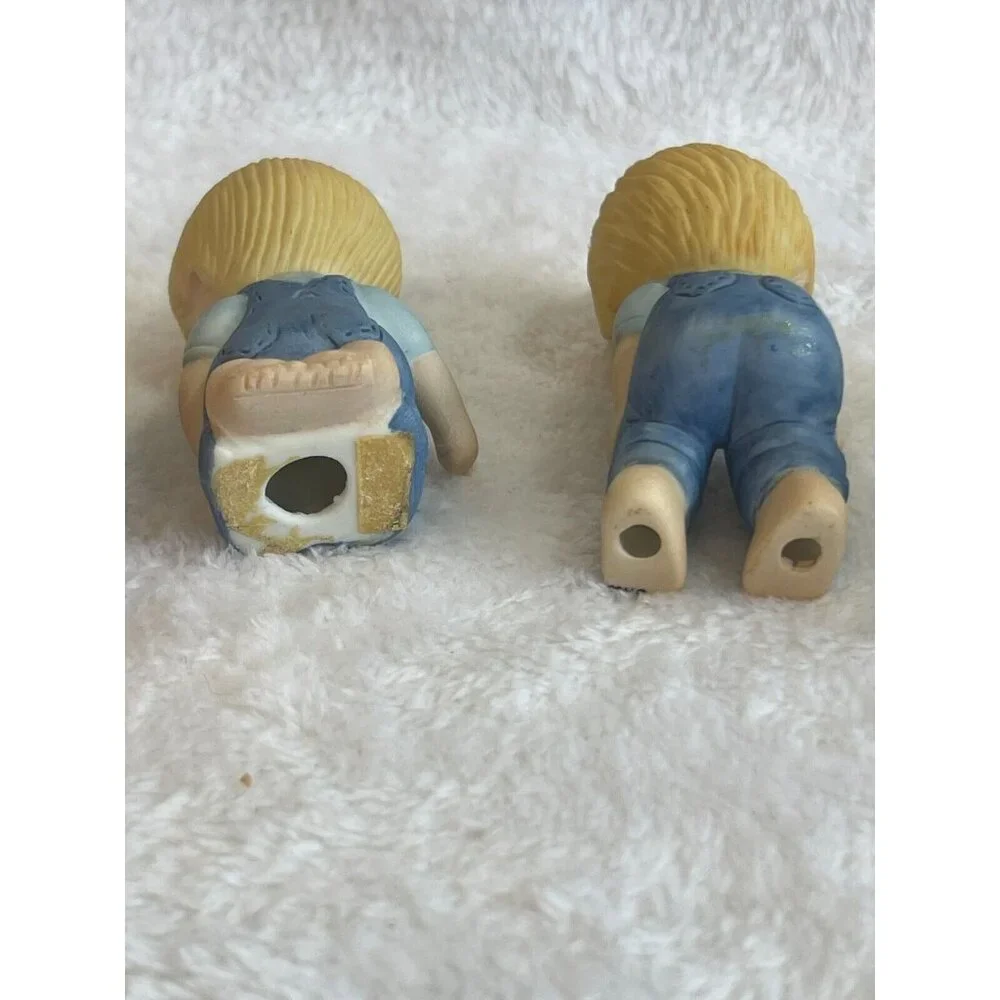 Lot of 4 Vintage Enesco‎ Country Children Playing Porcelain Small Figurines
